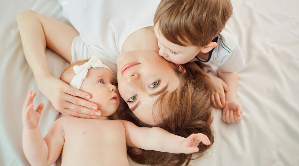 Breastfeeding Your Newborn With a Toddler in Tow.